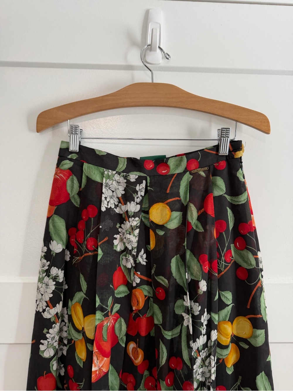 Vintage European Fruit Print Cotton Pleated Maxi Skirt - Picture 3 of 11